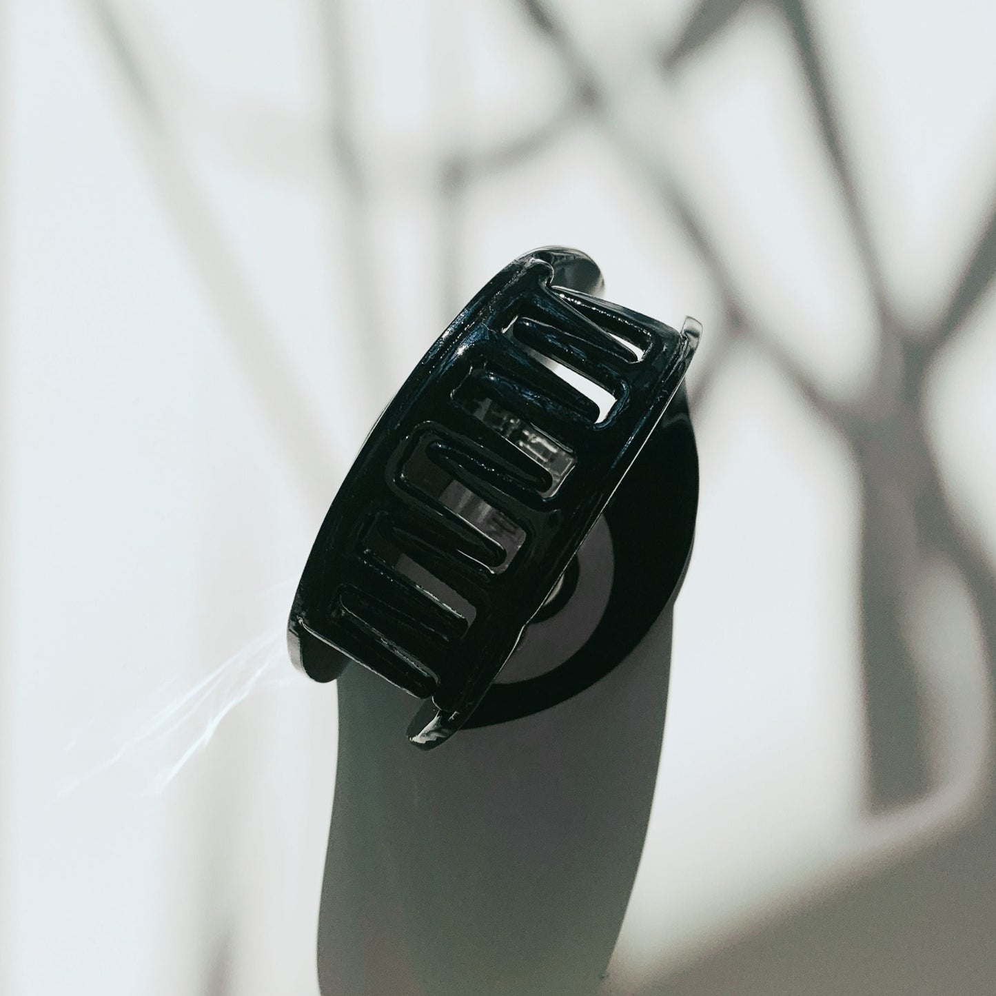 Eight Ball Hair Claw | Claw Clip in Velvet Travel Bag