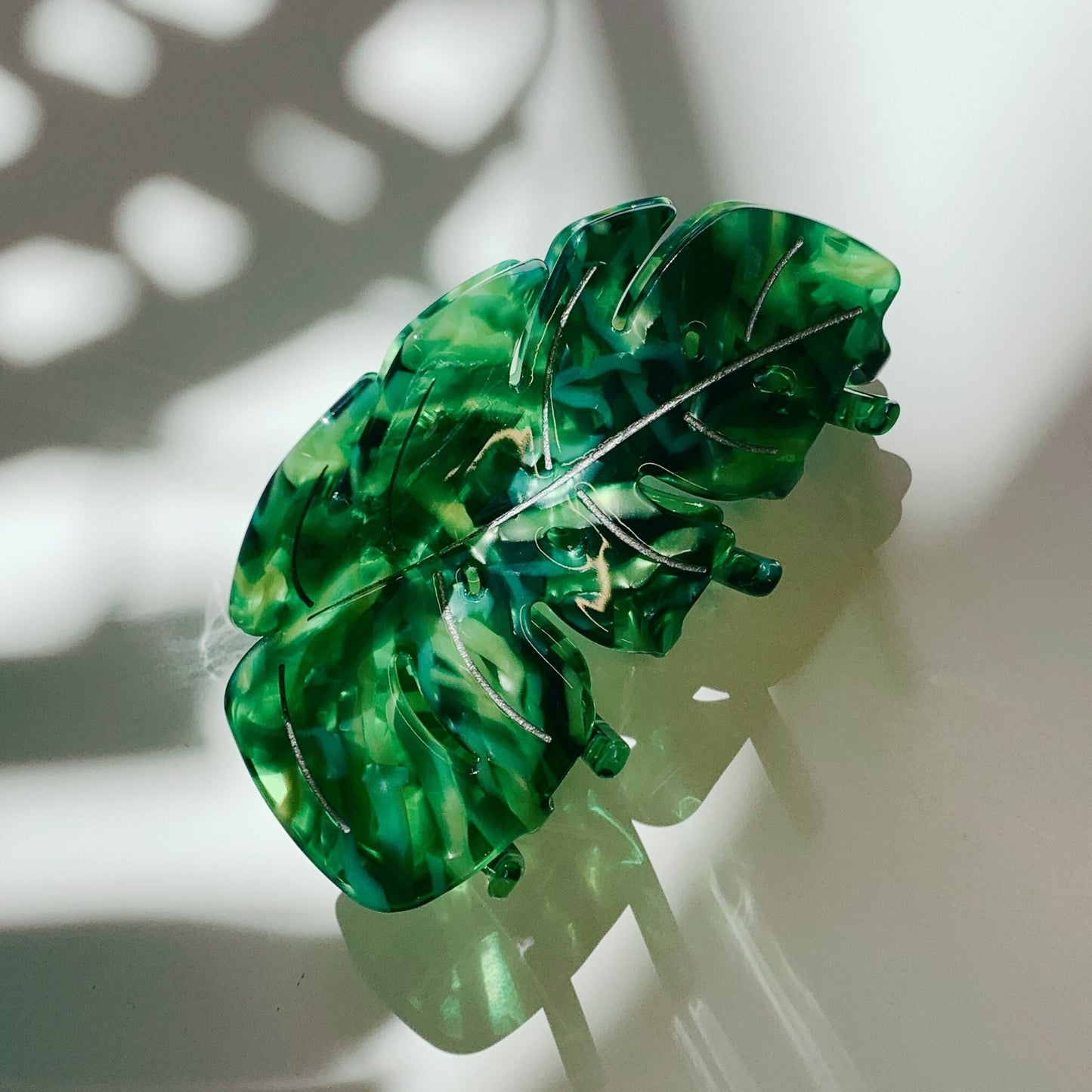 Monstera Leaf Hair Claw | Claw Clip in Velvet Travel Bag