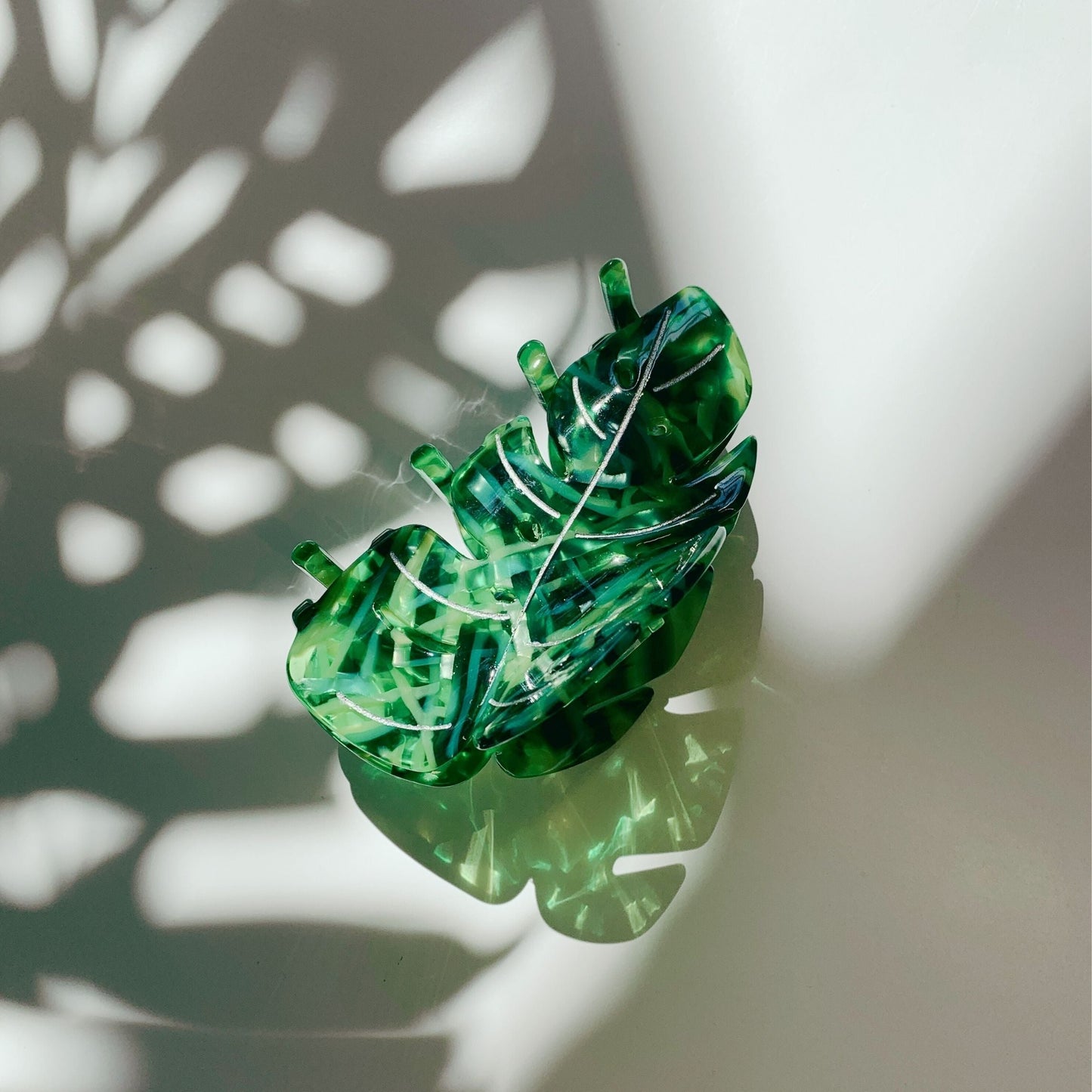 Monstera Leaf Hair Claw | Claw Clip in Velvet Travel Bag