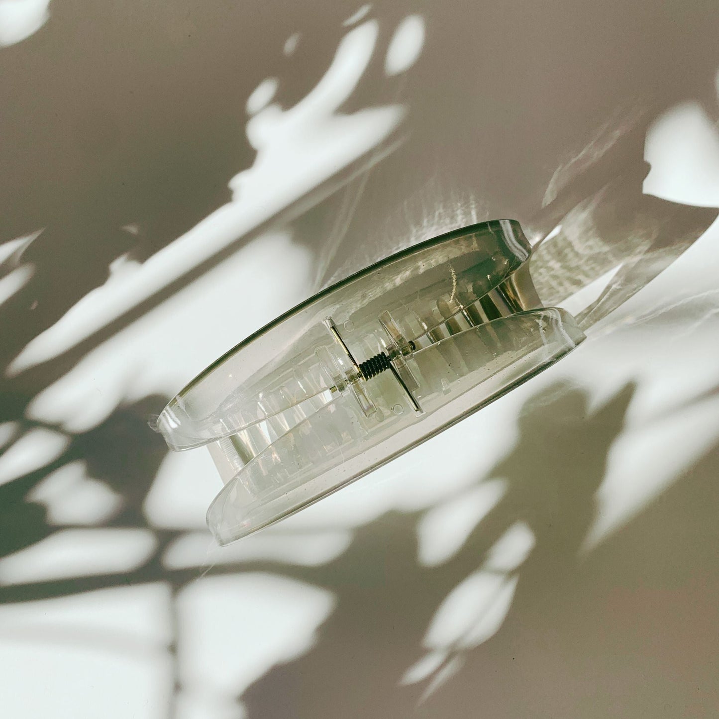 The Bean Hair Claw in Smoke | Claw Clip in Velvet Travel Bag